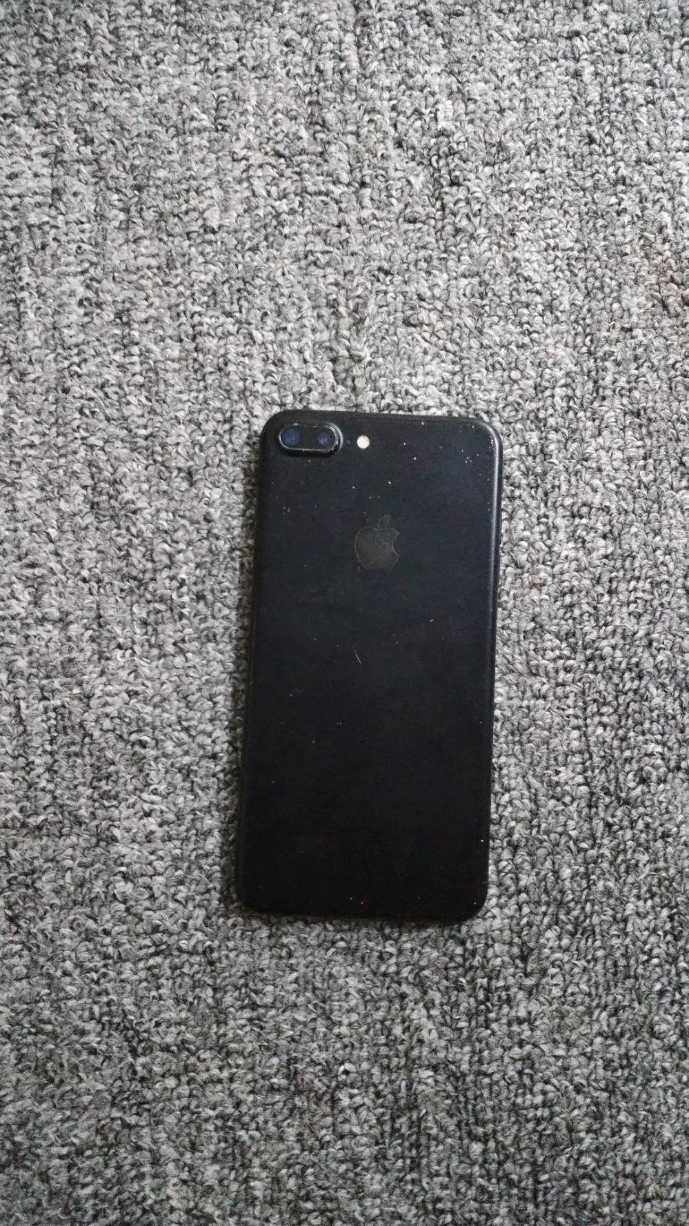 سلام عليكم ايفون 7 بلاص ذاكرته 128مامفتوح بي ضمان شركه بطاريته٨٣ تلفون حلو كربلاء حي لعباس ***********