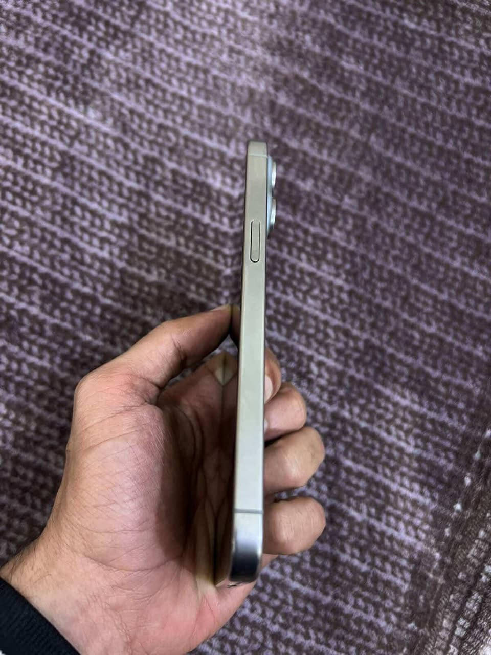 15 برو ماكس شرق اوسط شريحتين للبيع مستعجل التفاصيل واتساب 
***********
