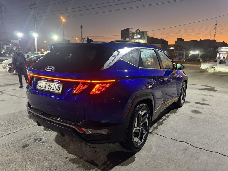 ‎توسان بانزين موديل2024  فوووول مواصفات سيارة فتحة
‎.ماشية ٦الاف ميل يعني زيرو السيارة 
‎.لون ازرق غير محدد
‎..داخل جلد اسود
‎سيارة فقط إيرباك الدركه وراجع ستم ابلادي تبديل جاملغ ايمن حته جاي وياه من امريكا 
‎فول الفول مواصفات
‎بيهة رصعات اثناء النقل مثل ماموضح
‎1- بصمة تشغيل 
‎2- بصمة أبواب لمس دخول ذكي 
‎3- فتحة سقف السيارة 
‎4- صندوق كهرباء شفط 
‎5-كامرة خلفيه 
‎6-  شاشة دجيتل 3 أشكال للقيادة
‎7- تبريد قطعتين
‎8- وتدفئة بالكشنات
‎9- رادرات وسياقة ذاتية 
‎10- الكشنات الأمامية كهرباء 
‎11- أضواء محيطية 
‎12-  شحن وايرليس
‎13- مرايات تعتيم ذاتي 
‎14- أبل كار بلي 
‎15- أندرويد أوتو 
‎16-تشغيل عن بعد 
‎17- أشاير ترحيب 
‎18- أضواء أمامية LED زنون 
‎19- أضواء خلفية LED
‎20- نظام سماعات BOOS🔊🔊
‎21- فول أوامر صوتية 
‎22- جامات أوتو 
‎23- كير  ٣أنظمة أيكو وسبورت نورمل
‎24- إشارات ب المري
‎25-رادرا  أمامي رادار خلفي رادار جانبي
‎26- شفتات ستيرن 
‎27- تحكمات ستيرن 
‎28-نقطه عمياء
‎29- هاند بريك بصمة 
‎30-  حساس امامي وخلفي
‎31- منافذ شحن  
‎للبيع 
‎السيارة رقم بغداد تحويل ثاني  
‎العنوان بغداد الكرخ 
السعر ٢٠٥ ورقه وبيه مجال بسيط
‎تلفون ***********
