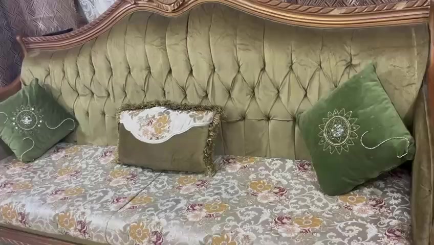 تخم قنفات للبيع بدون اي ضرر العدد ثمان مقاعد اثنان كبير واثنان صغير الموقع لكريعات السعر 300. الف


**إذا كنت صاحب هذا الإعلان وتريد حذفه لأي سبب، رجاءا أرسل رسالة إلى الدعم الفني**