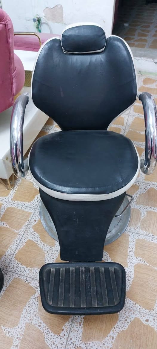 للبيع


**إذا كنت صاحب هذا الإعلان وتريد حذفه لأي سبب، رجاءا أرسل رسالة إلى الدعم الفني**