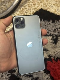 آيفون ١١ برو ماكس • ٢٥٦ • شاشة مستبدلة