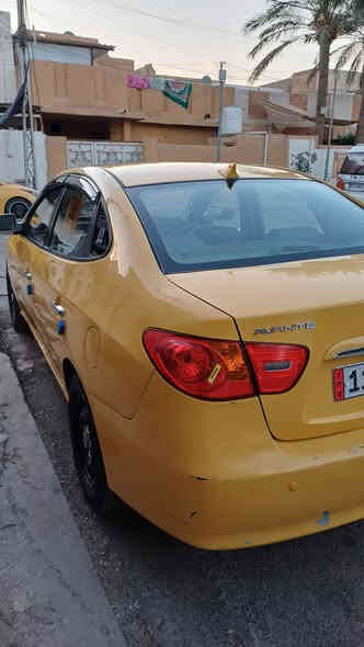 كصه جنطه سياره كلش نضيفه
محرك كير حداديه جديده بوضع شركه
بغداد رقمه هزه وسنويه عضم عاج
سعر 46 بيه مجال 
***********
