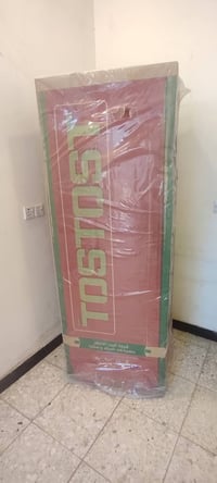 عندي ثلاجه توسوت بالكارتون مامفتوحه حجم ٢٦ السعر ٣٧٥ قفل بدون عمله للع...