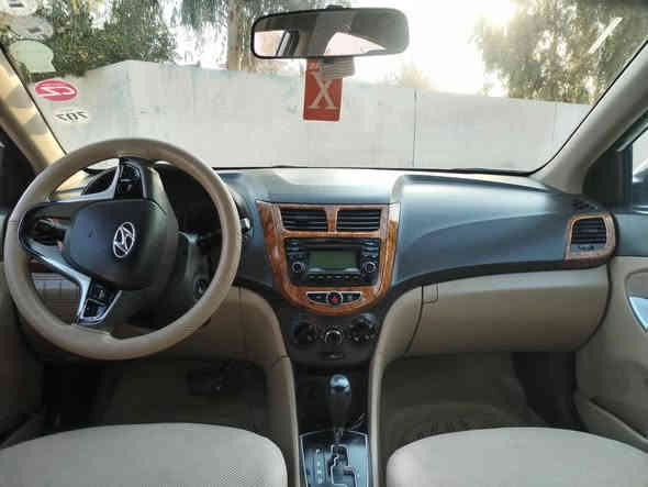 سلام عليكم سياره اكسنت موديل 2014 رقم اربيل سنويه جديد لحد 2029 رقم انكليزي سياره بي نوص بنيد سبغ فقط بدون دواخل كير محرك صدر تايرات كوله جديد شراي خابر *********** مكان داقوق
