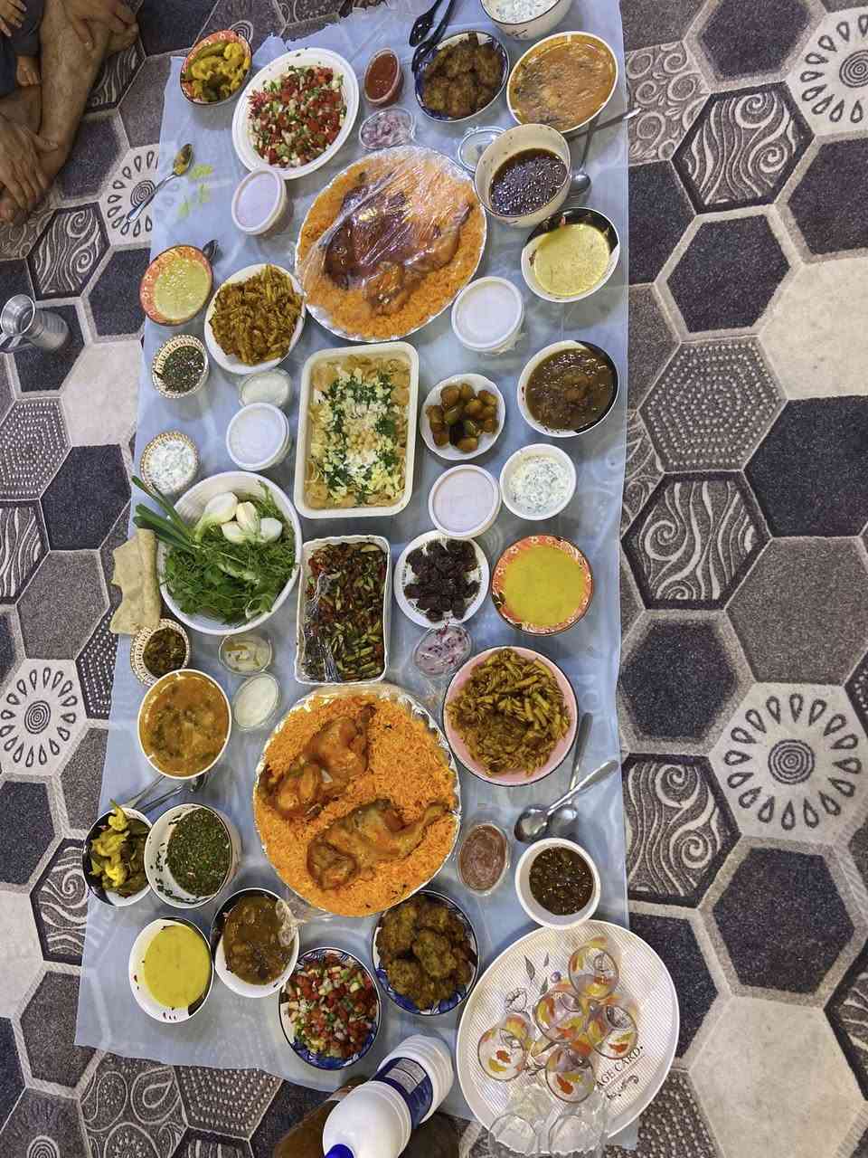 السلام عليكم.   طباخ مصري للبيع 4 مشاعل وفرن الكل شغال وهذا الطبخ مالته حار ومكسب   

سعره. 150 ألف ويدلل الفقير

كل غراضه موجوده وشبه جديد  

أمانة الله الفقير ومحتاجه يجي ياخذه بلاش 

***********
