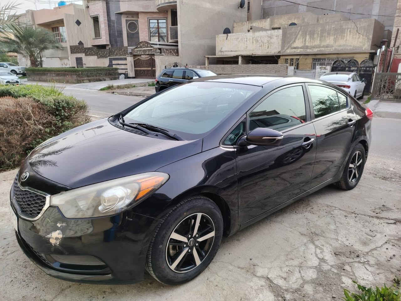 السلام عليكم كيا فورتي موديل 15 وارد امريكي صورة الحادث موجوده وبيها سونر السعر 103  رقم صاحب السياره ‭0771 395 5897‬ مكلف بلنشر
