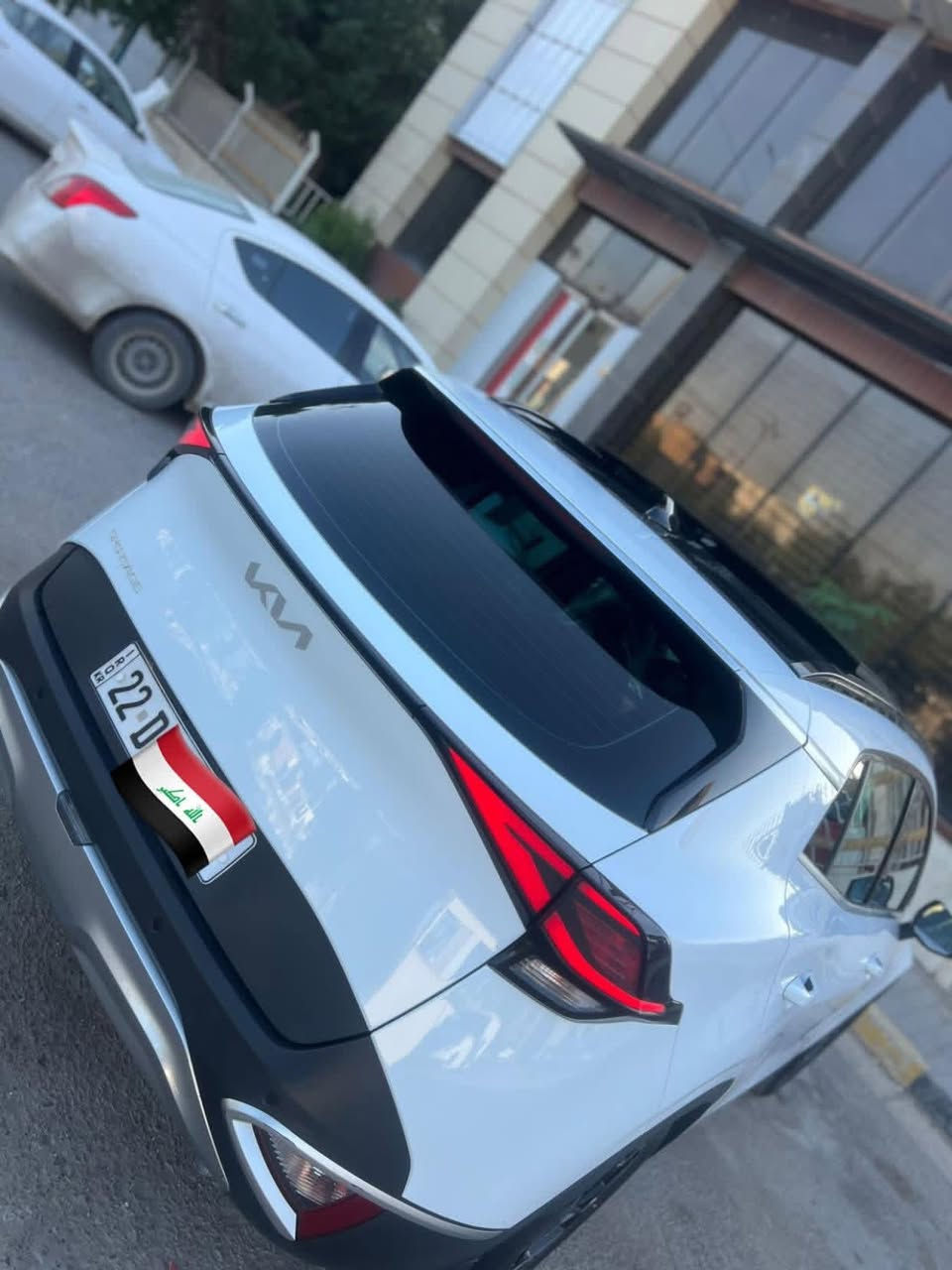 بيع كيا سبورتج موديل 2024
مكفولة كفالة عامة 
بأسم شركة معروفه في اربيل 

اضمن لك الوكاله او التحويل باسمك

ماشيه 16 الف بعدها على وضع الشركة 

المواصفات:

فول مواصفات

•محرك 2000 دوش 

• ⁠بانوراما

• بصمة تشغيل + تشغيل عن بعد+ جنطة كهرباء+ مري شفط

• مقاعد أمامية كهرباء مع تدفئة وتبريد 

* شحن وايرلس

* تدفئة الاستيرن 

• كاميرا خلفية

• حساسات أمامية وخلفية

• تبريد قطعتين

• درايف مود - أوتو هولد - نظام منحدرات

• هاند بريك بصمة

• مرايا كهربائية

• بصمة ترحيب

٠نقط عمياء بالمري

السعر 247 ورقه وبيها مجال  قليل حك الجيه 

***********
