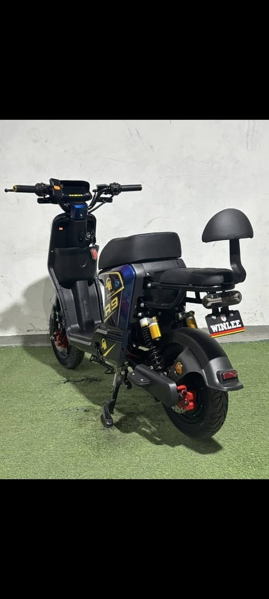 ((يعلن معرض الرحمه لتجاره الدراجات الشحن))
                  
وصول دراجات R9   

موقعنا📌📌ديالى - المقداديه شهربان - حي المعلمين- مجاور جمعيه ابو عزوز ركن الاطفاء قرب متنزه النور 

***********  كرار واتساب للاستفسار والتواصل 

💥الاقساط لكافه المواطنين ماعليكم فقط زياره معرضنا 

تتوفر لدينا خدمه توصيل  لكافه المحافظات 🛻🛻
