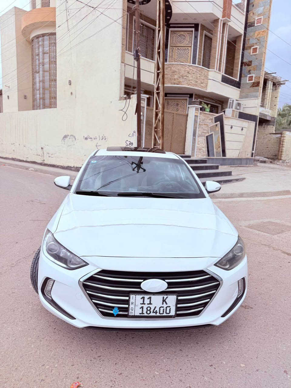 سلام عليكم النترا 2018 خليجي فول بيها شوية من الچاملغ صبغ والبنيد بدوان دواخل وسعرها 127 ورقة وبيها مجال شوية مكانها بغداد***********بيع فقط بغداد, العراق
