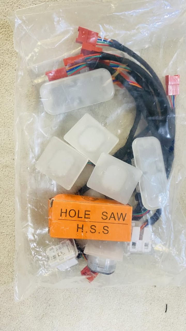 ليد داخل السياره Audi A3 S3 2013-2020
سعر ١٧٥ الف.


**إذا كنت صاحب هذا الإعلان وتريد حذفه لأي سبب، رجاءا أرسل رسالة إلى الدعم الفني**