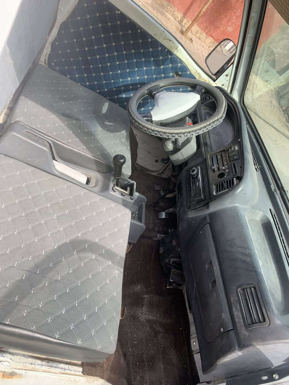 فاو للبيع موديل ٢٠٠٧ مال بيت ميتعبك 
كير مكينه شرط أوراق كامل مكاني كركوك سعر ١٨او بي مجال 
رقم ***********
