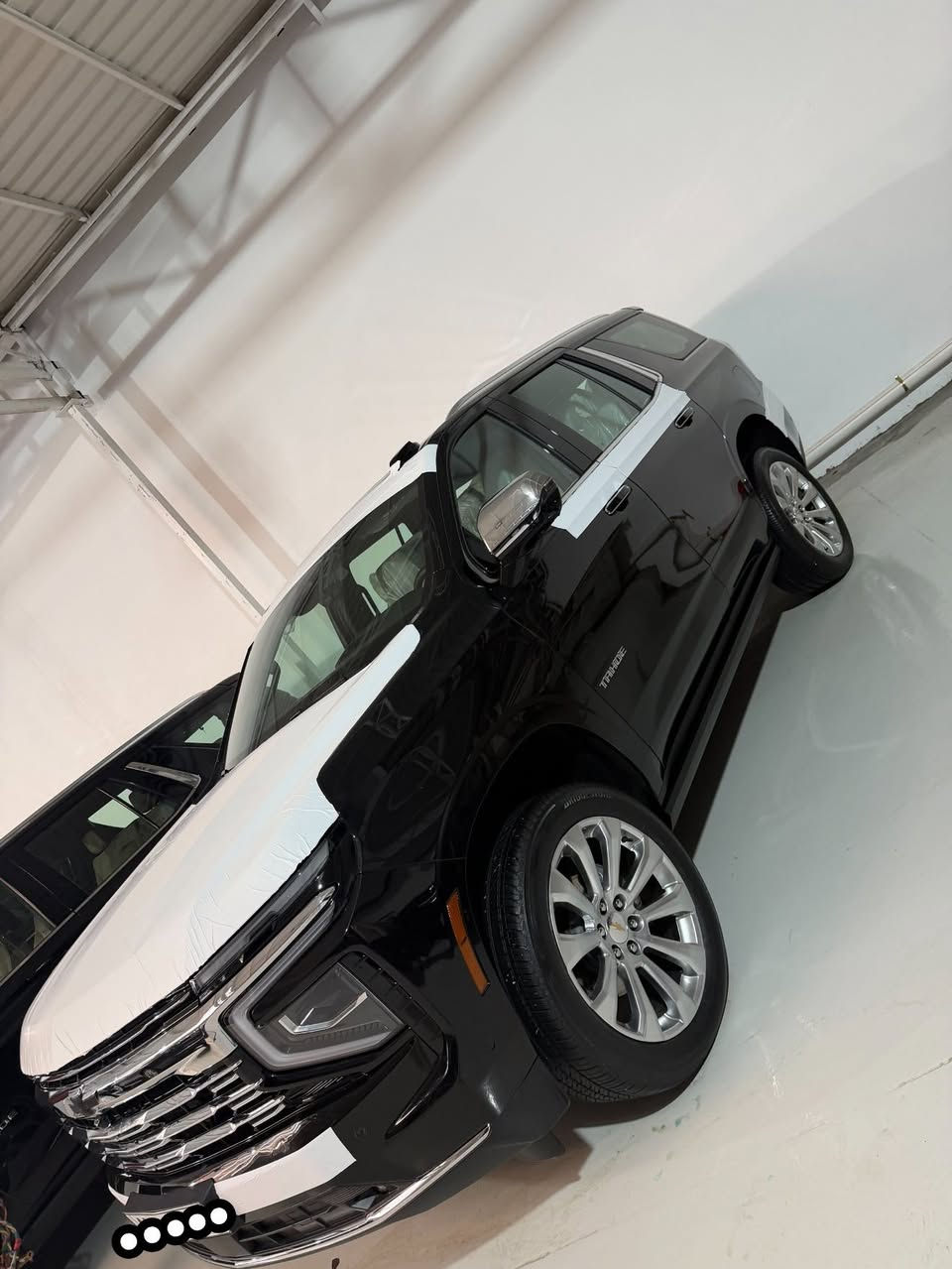 السلام عليكم 
تاهو2025برايمر
ماشيه7000كيلو 
مكفوفه بيها فقط بنيد مفتوحه براغيه 
السعر715وبيها مجال بسيط
مكانه السيديه او البياع
***********
