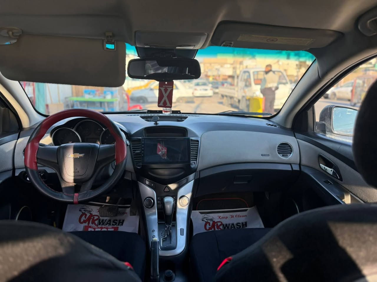 سلام عليكم شوفرليت كروز مديل ٢٠١٢ خليجي سياره بيه ٣ قطع صبغ الجاملغات الخلفيه وباب فقط سياره نبريد تدفئه مكينه كير خير من الله حداديه السع، ٦٨ وبيه مجال مكان بابل حله 
للاستفسار 
***********
