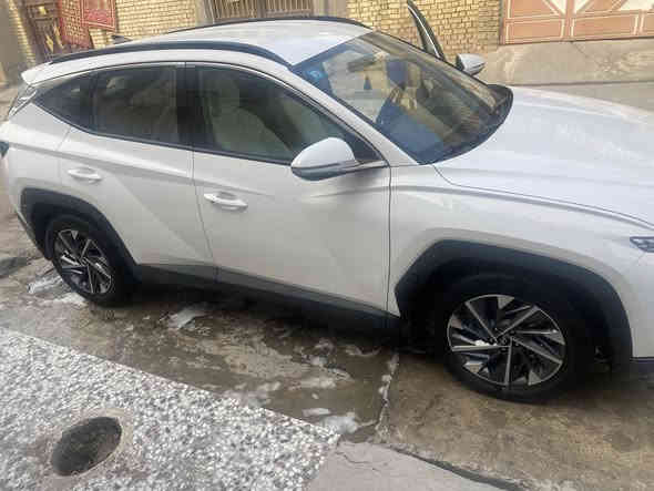 السلام عليكم توسان ٢٠٢٤ سياره.   مكفوله.  داخل. ابيض. كشن كهرباء سايق. وصدر. سعر222 عنوان بغداد ***********
