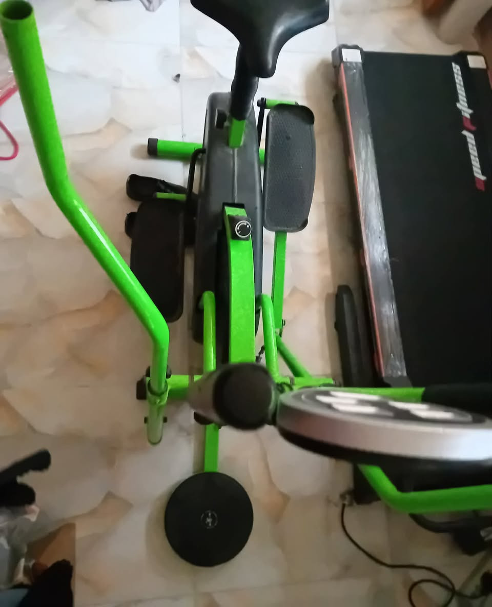 بايسكل  + جهاز جري سعر الواحد 100 وبي مجال العنوان حي العامل كربلاء


**إذا كنت صاحب هذا الإعلان وتريد حذفه لأي سبب، رجاءا أرسل رسالة إلى الدعم الفني**