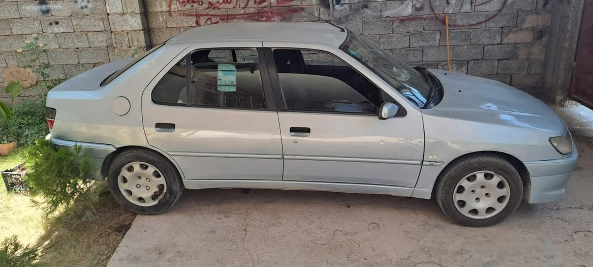 بيجو 306
سياره نضيفه كلش كهربائيات ع وضع الشركه بدون لا جطل ولا شي 
السعر 45 
سياره مال بيت تفتر داخل لمنطقه فقط 
بسمي. رقمها صلاح الدين تحويل ثاني يوم 
الشراي يخابر ‭***********‬

اني مكلف بل نشر
