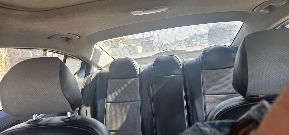 النترا 2019  امريكي محرك 2000 دوش فتحة بصمة مانع انزلاق رادار
حادثها موجود بالصور باب مبدل اصلي وجاملغ 
وصار بيها ضربة بالعراق بالجنطة وراجع بلادي 
السعر 125 بغداد المعامل 
***********
