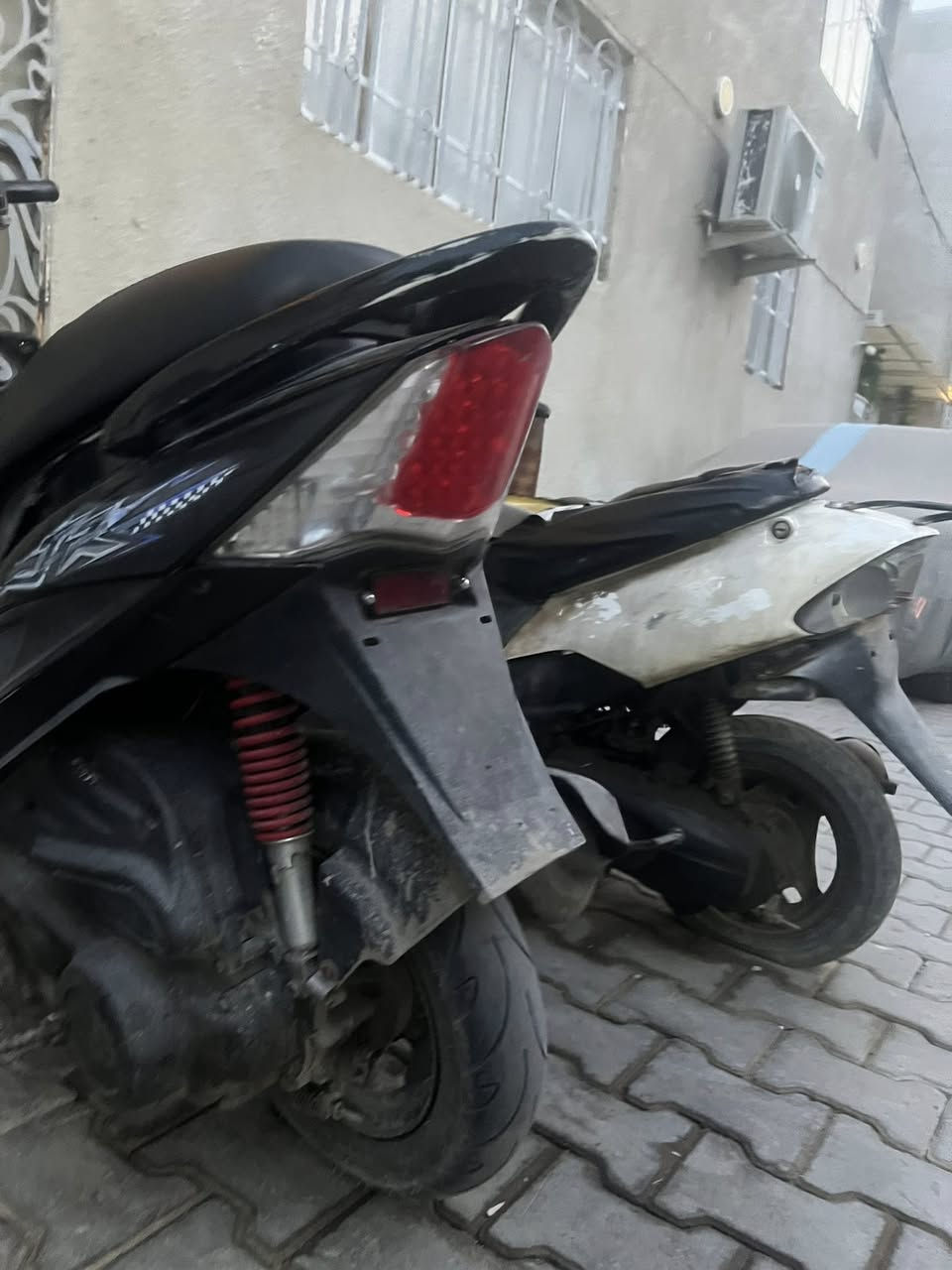 السلام عليكم للبيع دراجه كامكو 120 محرك مامفتوح الدراجه كله بلاديه  مكينه ناعمه السعر ٣٥٠  العنوان الحريه للستفسار *********** بس واتساب
