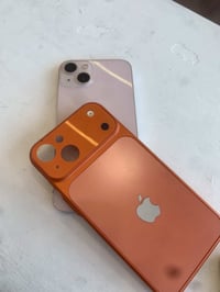 ايفون 13 عادي • ١٢٨ • بطارية ٧٨