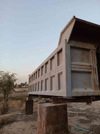 بدي سكانية • طول ٦٠٥م • واسط حفريه