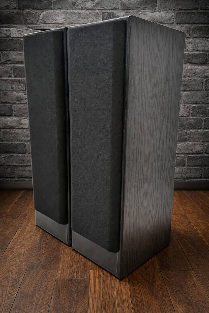 عشاق القوة والصوت العالي 🦍🚀
سماعات آلماني دبل بيز وزن ثقيل 
150 واط لكل تكه
الطول 100
العرض 30
التفاصيل والحجز خاص


**إذا كنت صاحب هذا الإعلان وتريد حذفه لأي سبب، رجاءا أرسل رسالة إلى الدعم الفني**