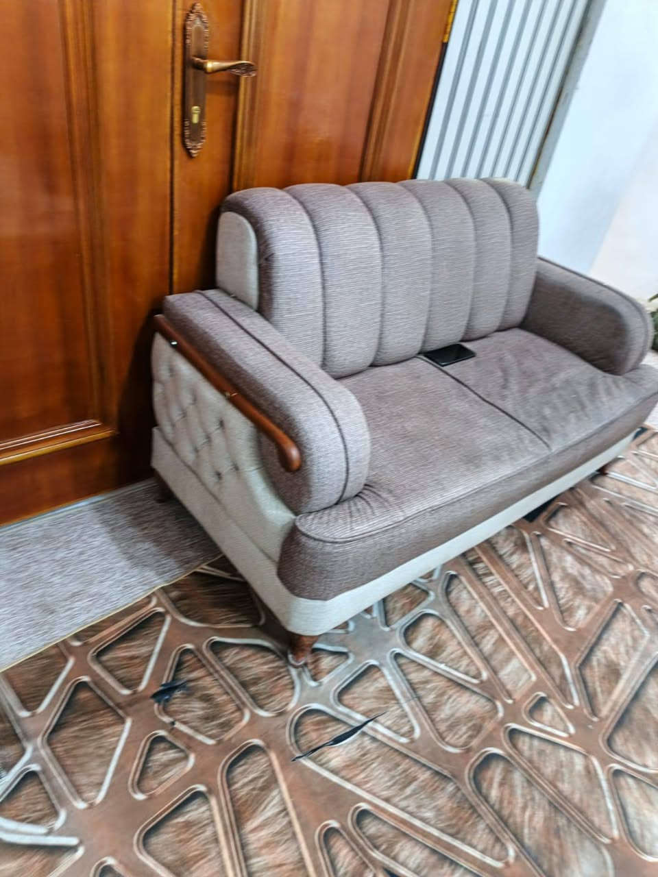 تخم 5مقاعد صغير مابي اي ضرر. حجم المقعد 50سم
السعر 175وبي مجال للشراي
المكان حله بكرلي


**إذا كنت صاحب هذا الإعلان وتريد حذفه لأي سبب، رجاءا أرسل رسالة إلى الدعم الفني**