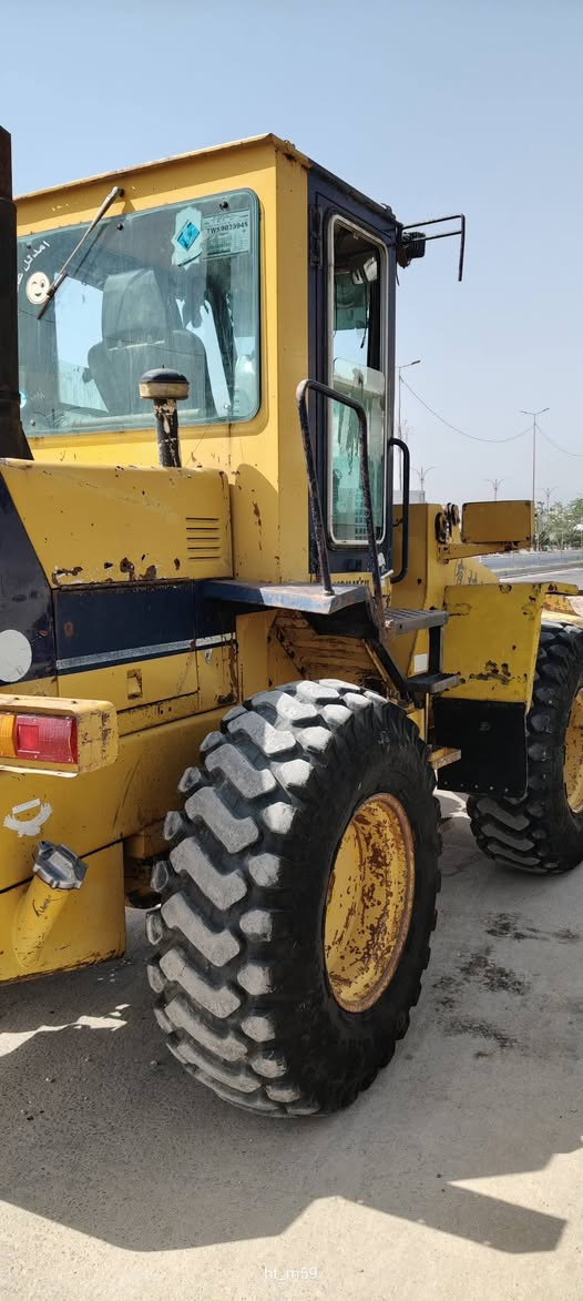 السلام عليكم 
للبيع شغل كوماتسو 100 عظم 
باسمي تحويل ثاني يوم 
جاهز للعمل 
مكاني كربلاء الحسينية 
السعر 200$ وبية مجال بسيط
اتصل وبيك خير وتدلل
***********
