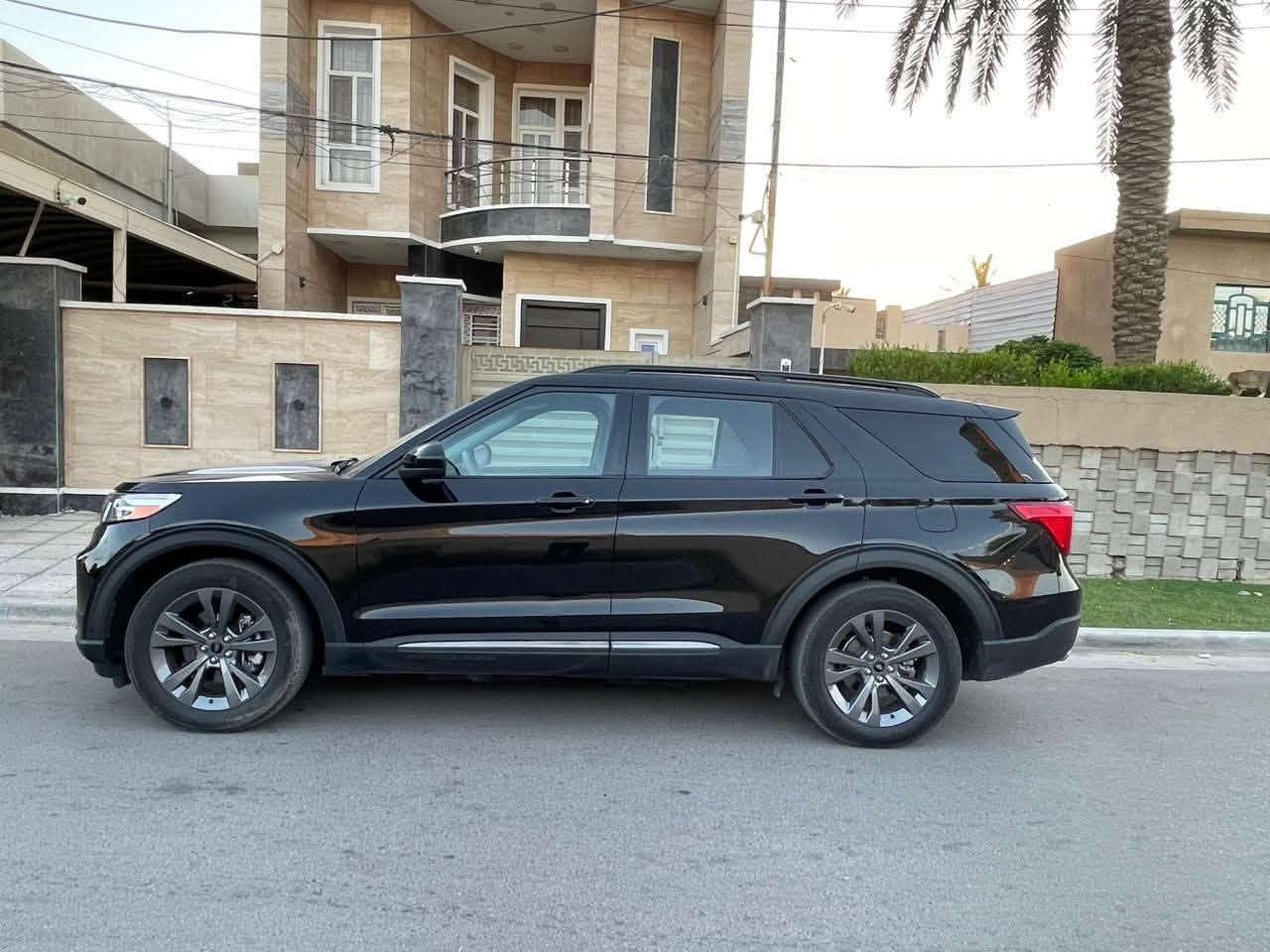 2023 FORD EXPLORER-XLT بانوراما وبدون ايرباك 

فورد اكسبلورر (XLT) موديل : 2023

بانوراما 

مغلقة ppf 

اللون : اسود 

عداد المسافة : 36500 كيلو متر

حجم المحرك : 2.3L TORBO (4.سلندر)

 بدون صبغ بدون تبدیل فقط مكان صغير تعديل PDR

كافة الايرباكات سليمة 100%

المواصفات : XLE

بصمة ابواب 
بصمة تشغيل 
تشغيل عن بعد
شاشة لمس
كاميرة 
كير ماوس 
هاند بريك بصمة
اوتو هولد : AUTO HOLD
اوتو ستارات : AUTO STARD
اوتو ستوب : AUTO STOP
رادار امامي (تحديد مسار)
رادار جانبي  (نقاط عمياء)
حساسات خلفي 
نظام : SPORT
نظام : ECO
نظام : NORMAL
تحكمات استيرن
استيرن هيتر
كشنات كهربائي
كشنات هيتر 
تبريد مركزي
صندوق كهرباء 
لايتات LED ليد عدسة زينون

السيارة جديدة جدا ومابيها اي نقص 

تفاصيل اكثر الاتصال على ارقام التالية

***********
عنوانبغداد اليرموك - حي حطين
