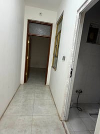 الشعب قرب التربيه • ٦٠م • ٣غرف