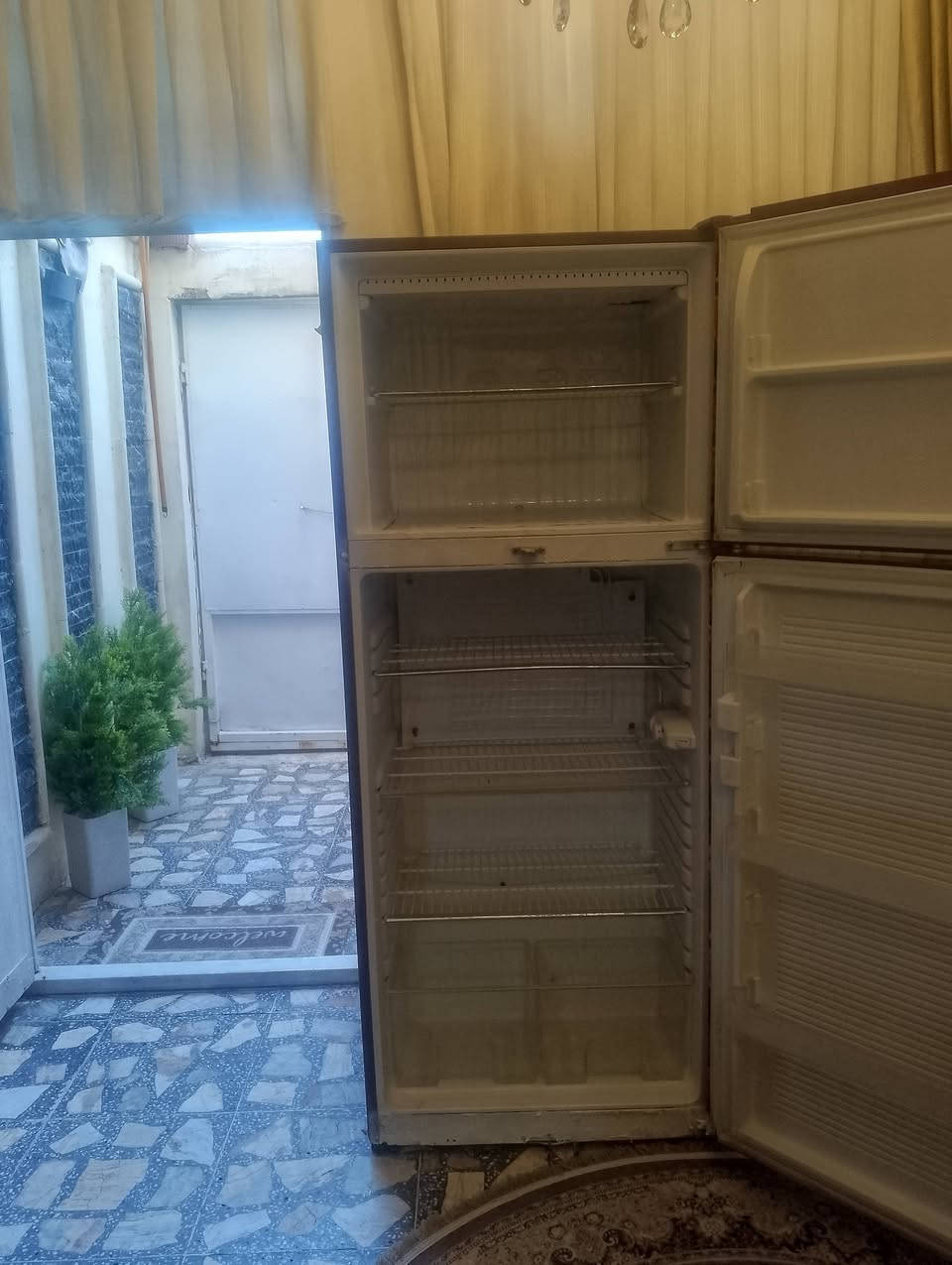 250وبيها مجال مكاني مدينه الصدر الحبيبيه حجمها 22قدم


**إذا كنت صاحب هذا الإعلان وتريد حذفه لأي سبب، رجاءا أرسل رسالة إلى الدعم الفني**