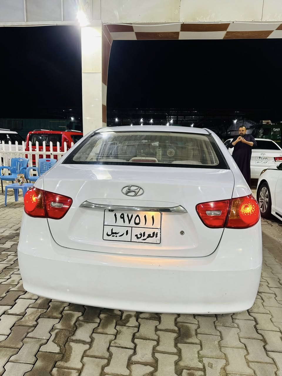 سلام عليكم 

البيع مراوس 

فول موصفات 

مكينه ١٦٠٠

موديل ١١

باب صبغ فقط 

  موبايل***********
