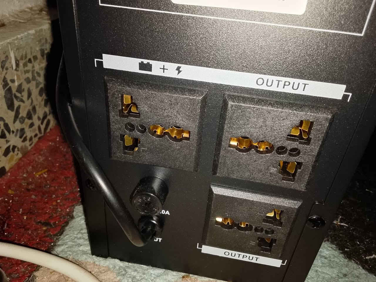 يوبي اس ماس
ups  ماس
1500va 
استعمال سبوع بعده جديد نضيف مابي ايشي السبب جان عندي بلي و بعته 
السعر 55 الف قفل

ما عندي توصيل
مكاني بغداد-العطيفيه-شارع الدامرجي


**إذا كنت صاحب هذا الإعلان وتريد حذفه لأي سبب، رجاءا أرسل رسالة إلى الدعم الفني**