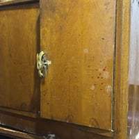 غرفة للبيع • نضيفه • بيه مجال بسيط