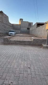 شارع الفرتوس مقابل المهديون • ١٠٠م • غرفة ١