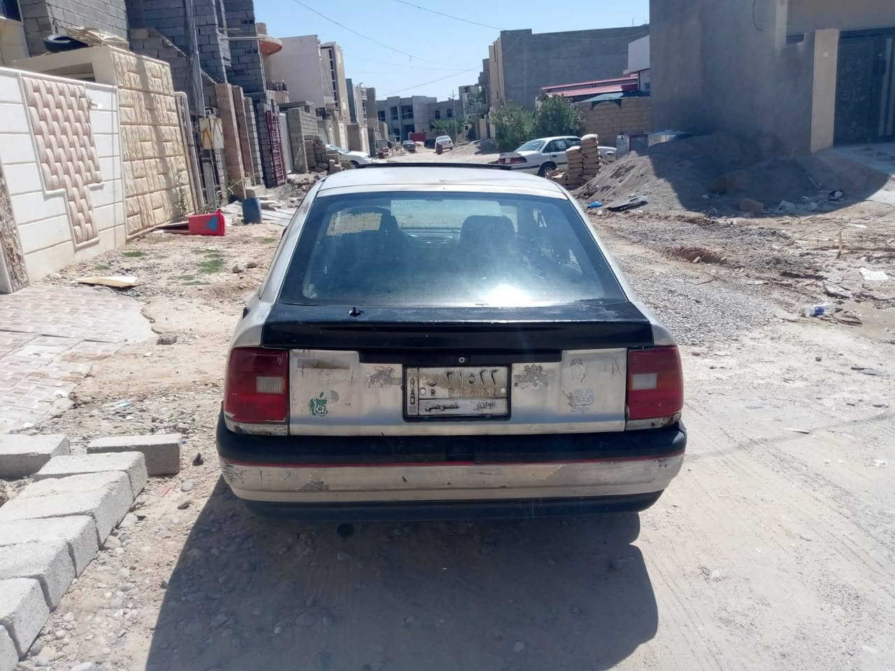 السلام عليكم فكتوره للبيع موديل 93 سياره نظيفه حلوه جاهزه جير ومحرك زينات صدرها مكان صلاح الدين تكريت*********** سعر 13
