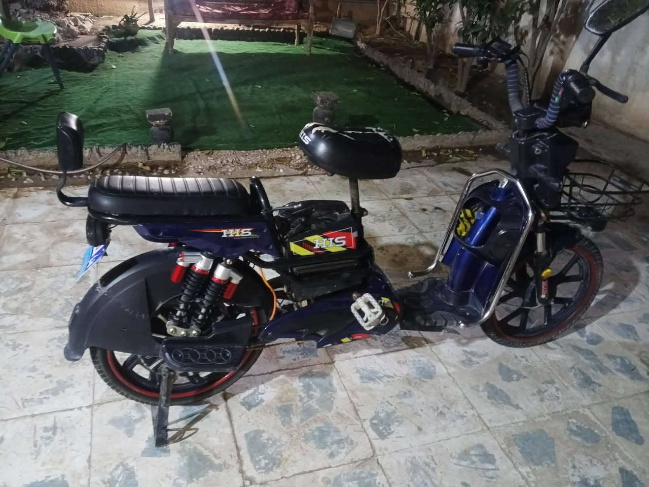 السلام عليكم هذا ماطور شحن للبيع حجم 20 بطاريات كامله السعر المطلوب 300 بي مجال مكانه تكريت رقم الهاتف ***********
