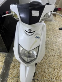 درجه سكنس نثيه خطين ياباني 110 دراجه نضيفه  نقصه بس شاير يمنه  وتريشه ...