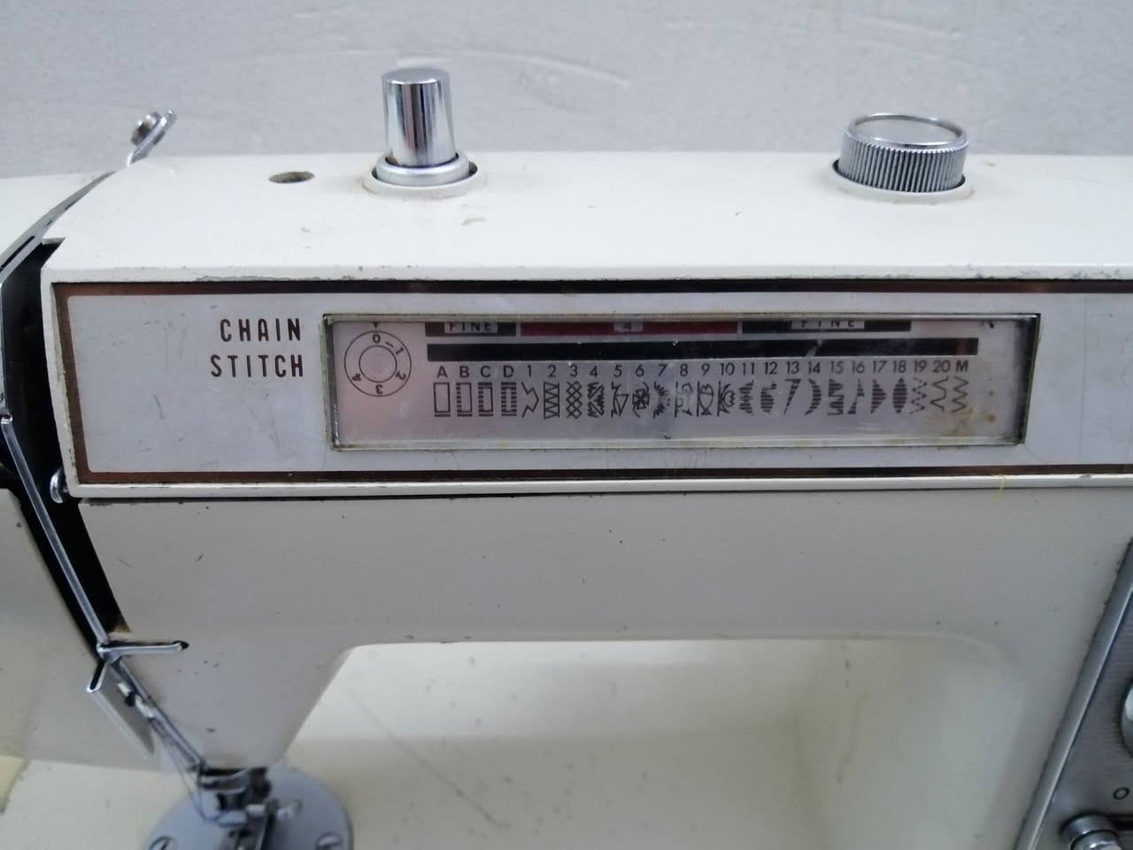 للبيع مستعملة السعر ١٦٠الف
العنوان بغداد حي العامل


**إذا كنت صاحب هذا الإعلان وتريد حذفه لأي سبب، رجاءا أرسل رسالة إلى الدعم الفني**