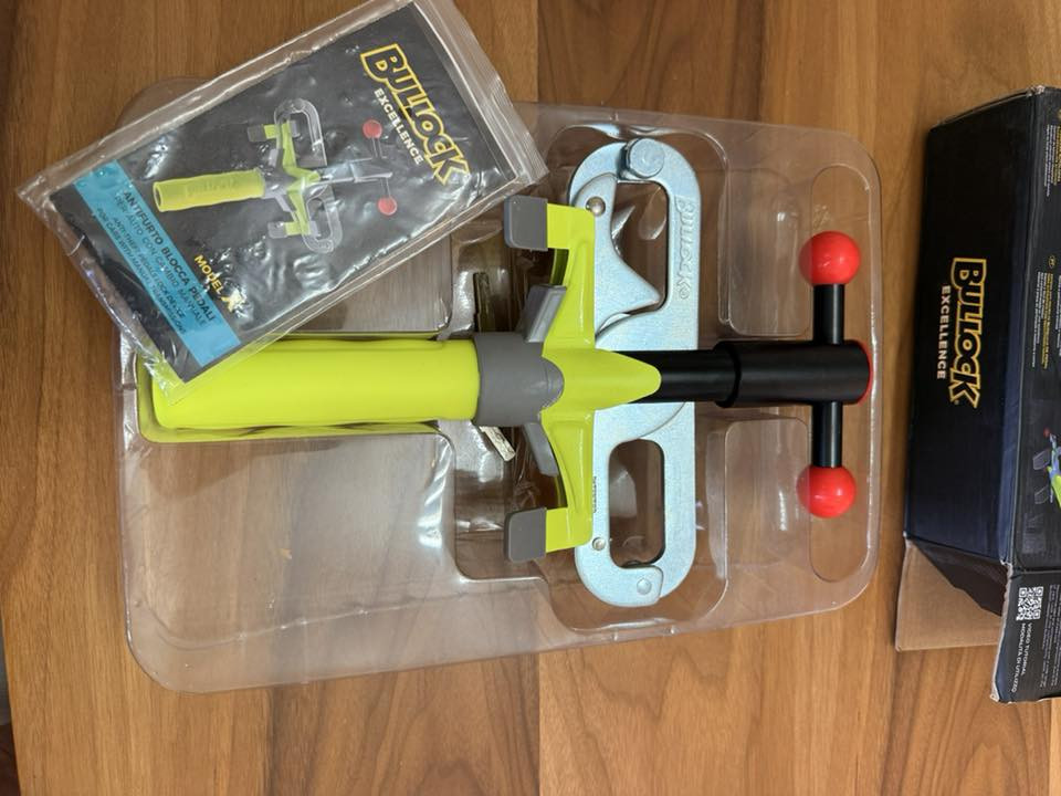 قفل سيارة براند اصلي
القطعة كلش ثقيلة وتفيد الي يترك سيارته بمكان فترة طويلة

القطعة جديدة غير مستخدمه 

سعرها ٣٥ الف بدل متاخذها ب١٨٠ الف من الموقع


**إذا كنت صاحب هذا الإعلان وتريد حذفه لأي سبب، رجاءا أرسل رسالة إلى الدعم الفني**