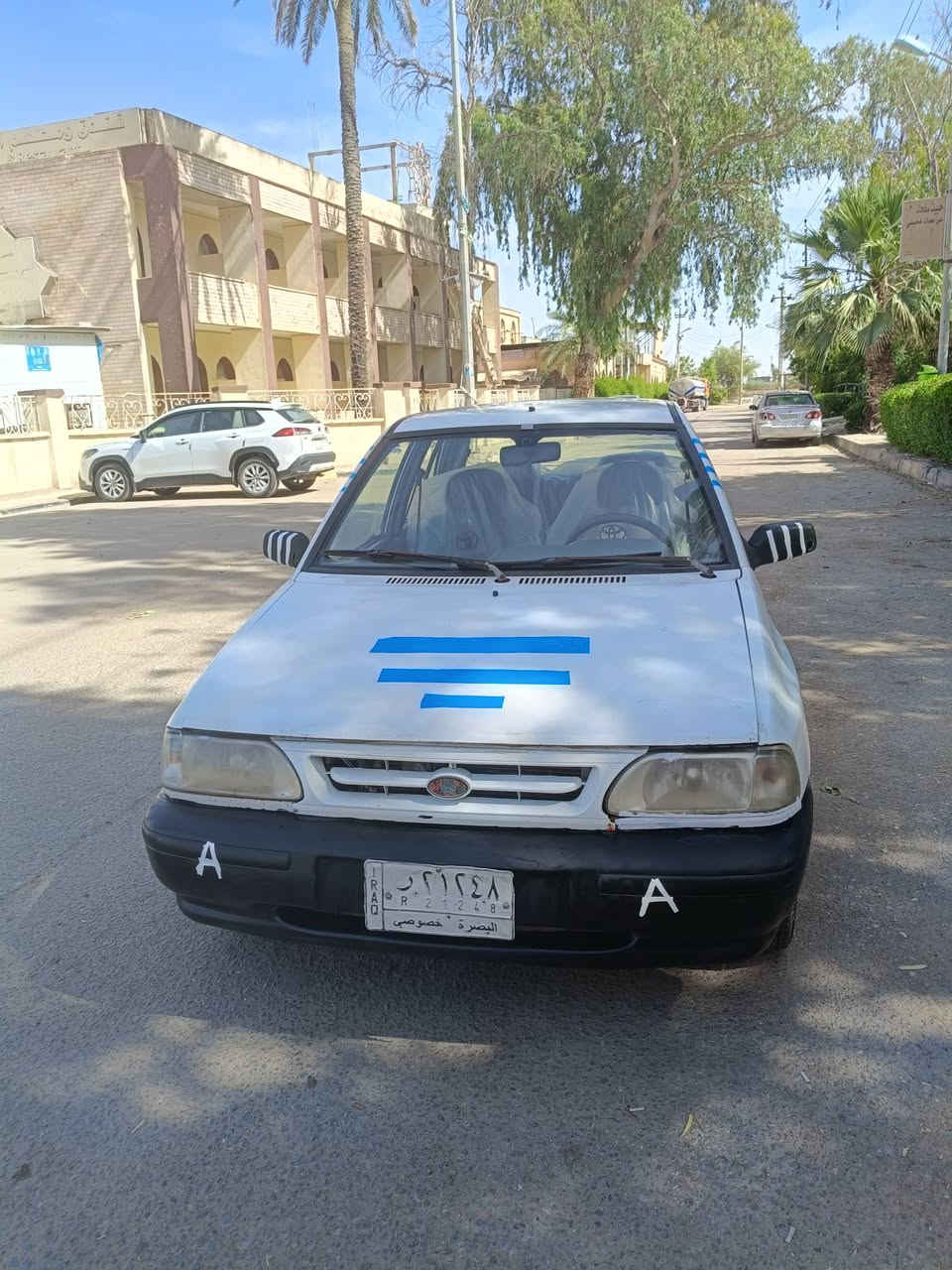 سلام عليكم. سيارا لبيع.  موديل 14  سيارا جاهزه.  مكينه وكير.   كفاله. وحداده  وكهربايات  كله شغاله  تخم تاير سيارا حلوا لا بيه. صبغ ولا تبديل ولا ضربا سعر 23♕ بيه مجال. ممكان سيارا لبصراه *********** بي وتساب
