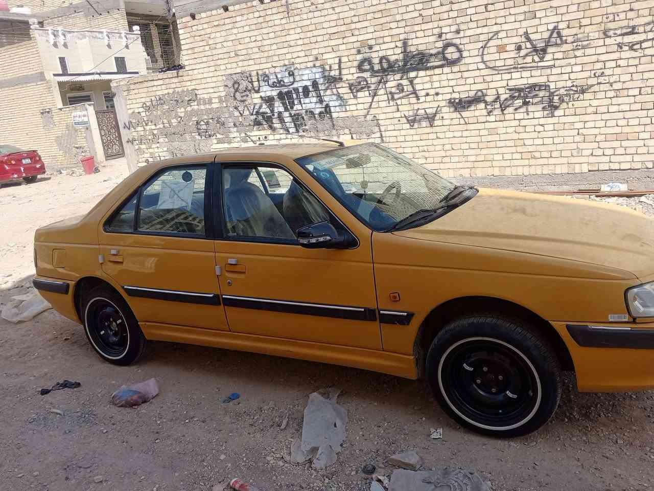 سلام عليكم شباب بيجو باس موديل 15 صبغ بل جاملغ الايسر سيارة كامله تخم داير جديد كلشي بيهى شغال تبريد كامله السيارة كامله ارقام انكليزيه هزة كامله بس تحويل ثاني يوم السعر 43ورقه باقي التفاصيل خاص واتساب *********** العنوان بغداد المدينه
