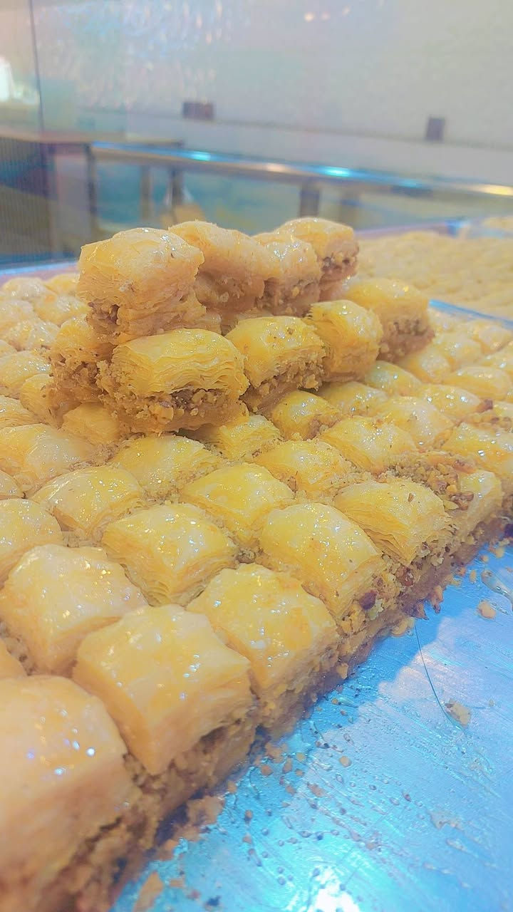 حلويات در النجف
          ترحب. بكم 
المكان مكتب الرشيد قرب جامع البصيصي
انسب الأسعار فستق حلبي لب جوز
فستق عبيد بلدهن الاحر


**إذا كنت صاحب هذا الإعلان وتريد حذفه لأي سبب، رجاءا أرسل رسالة إلى الدعم الفني**