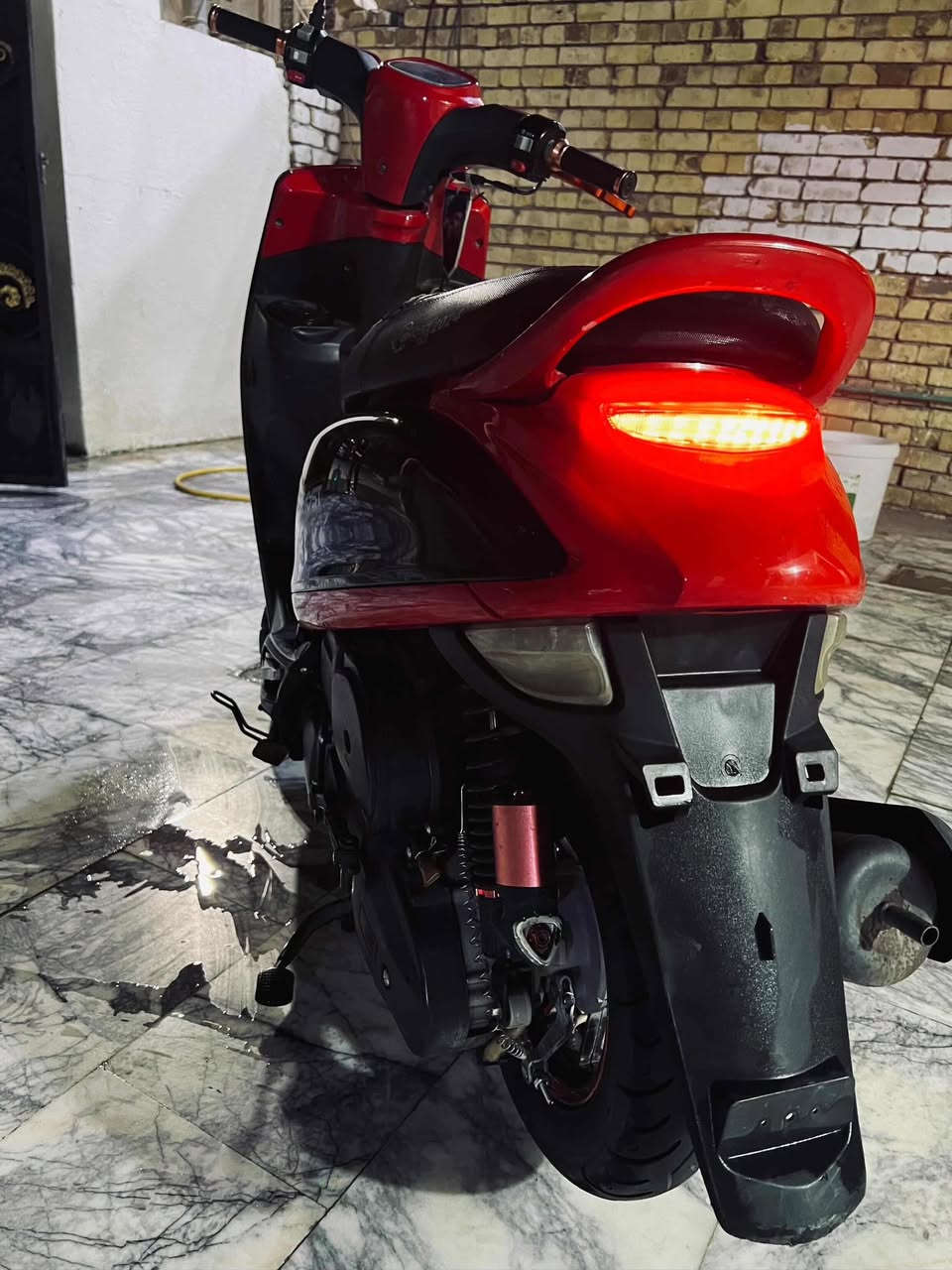 ماكس بوليسي صيني الشكل الحديث الدراجه كامله من اي نقص كفرات بلاد نضيفات مكينه مامفتوحه الكهربائيات شغاله الدراجه سلف وهندر ومابيها اي نقص
(بس باتري عوزه شحن)
السعر ٥٥٠ وبيها مجال

***********

العنوان :ناصريه مركز
