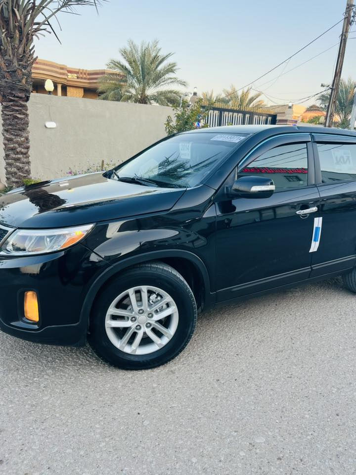 يا الله السلام عليكم رمضان كريم ع الجميع
من رخصت الأدمن المحترم بيع سريع سريع 

عندي للبيع كيا سورنتو موديل 2014 وارد امريكي حادث فطعتين جاملغ وبنيد فقط والباقي كفاله محرك 4 سلندر 2400 رقم مثني إنكليزي مشروع وطني يعني تتحول وين مايعجبك     سنويه لل 2030 شرط التحويل ثاني يوم كير محرك تخم تاير تبريد حداديه كلهن مكفولات السياره جاهزه من كلشي مابيها برغي نقص السياره احله من الصور اتراي السياره شرط زيرو قطعتين تبريد تحكم استيرن شاشه كامره كشن جلدوبعدهاي السياره كدامك رايدها (126)$ ورقه بيها مجال لشراي مكان السياره بابل الأستفسار (***********)
