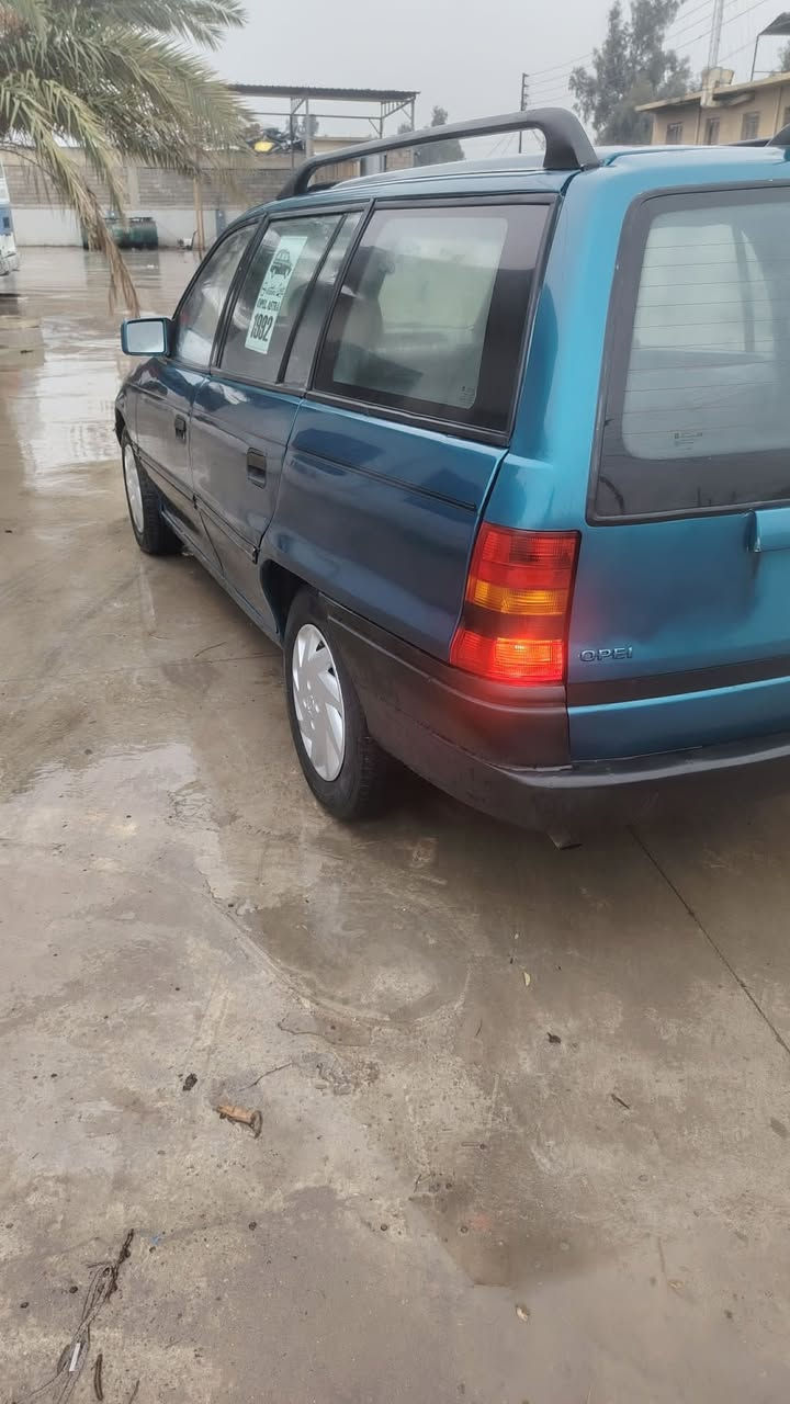 استرا موديل 92 شرط وكاله وتحويل سنويه عضم كاربون بنزين بيها طخم جديد كير محرك شرط ستيرن باور حجم ١٦ بلا ضرر فقط صبغ جماليه العنوان حي التاميم سعر ٤٧      ***********
