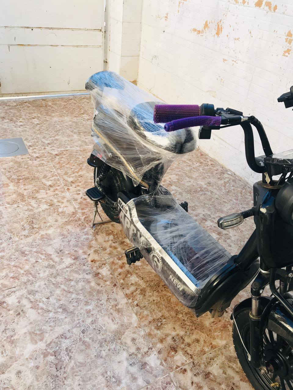 ئه م مانتور شاحنه بو فروشتنه شه ريكه ى ئاپيه موديل 2025نرخى 200هه زاره مه جالى تيدايه ژماره موبايل ***********ڤايبر***********واتساپ ***********ڤايبرو واتساپ أربيل, العراق
