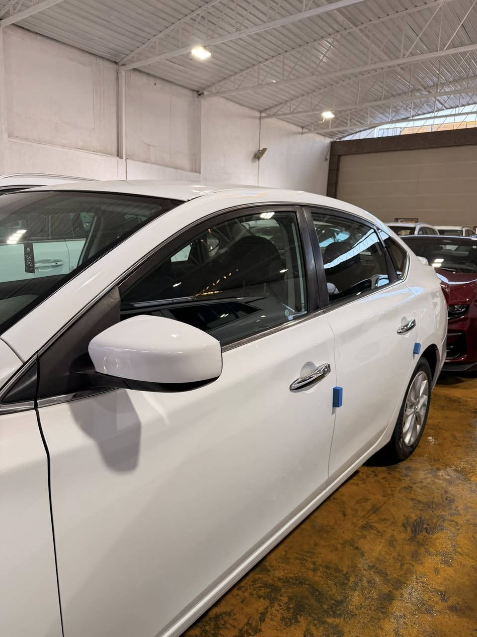 نيسان سنترا ٢٠١٨
السياره ماشيه ١٠٠الف
كير مكينه مكفولات 
سياره حادثها جامغ بنيد باب خلفي جاملغ خلفي هم مصبوغ اثر شخوط 
رقم الشاصي مرفق مع الصور
مكينه ١٨٠٠
السعر ١٠٥ بيها مجال

العنوان 
معارض البياع الشارع الثالث معرض القمة 

‭0787 458 9315‬
