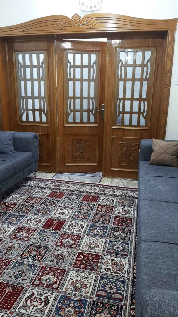دار للبيع طابو صرف مساحه 100
خدمات كامله مي كهرباء مجاري موقع يخبل 

العنوان كربلاء الحر قرب دائره الزراعه 
السعر 155وبي مجال بسيط 

للاستفسار اكثر ***********
