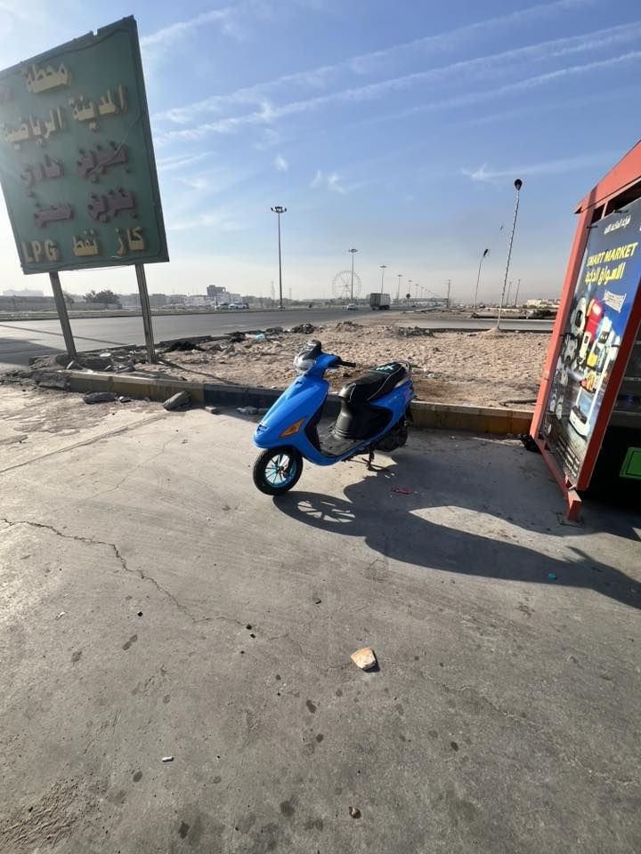 سلام عليكم فراشه للبيع شرط مامفتوحه تفحص وين ماكان السعر خاص ***********
